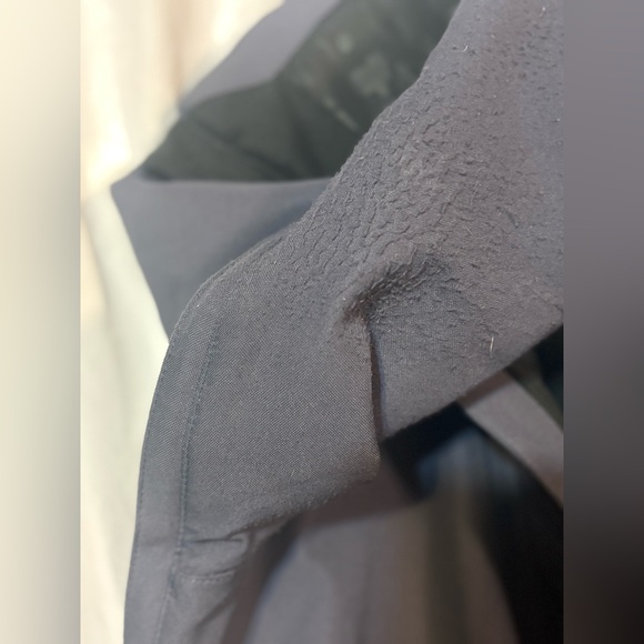 Volcom Women's Dark Gray Ski/Snowboard Performance Jacket - Picture 5 of 6